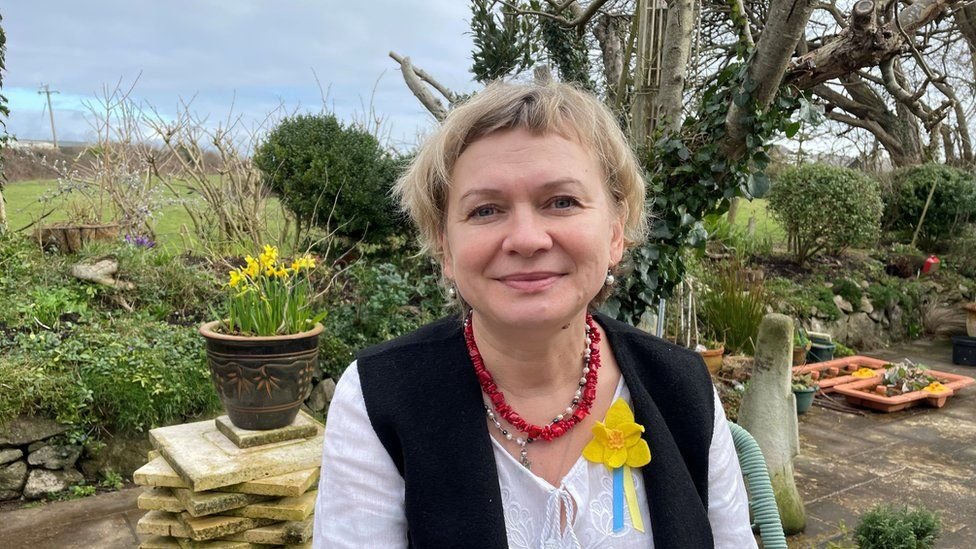 Svitlana Phillips had urged the FAW to think about giving her compatriots tickets.